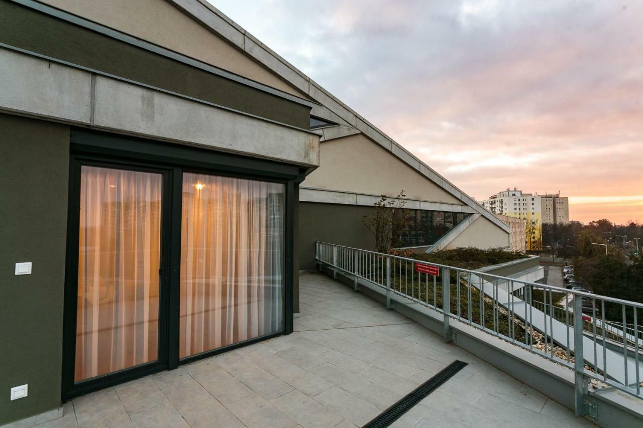 Doczy Private Apartment Ντέμπρετσεν Εξωτερικό φωτογραφία